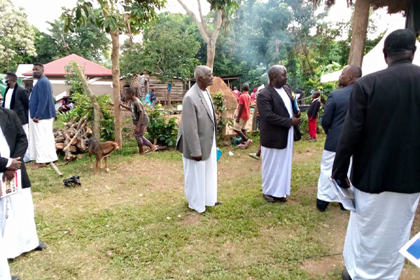 Abakulu bebika ebilala Image
